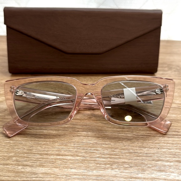 BURBERRY BE4321 PinkGrey Rectangle Women's 52 mm Sunglasses. Generic Case - Picture 1 of 7